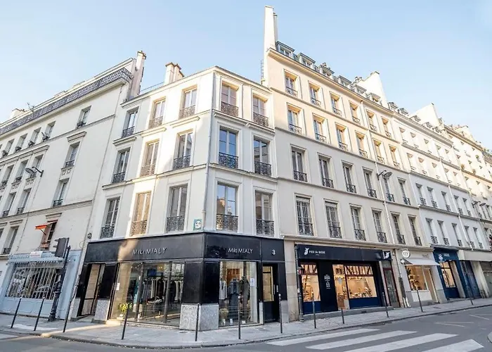 Charming - Heart Of Marais - * 파리