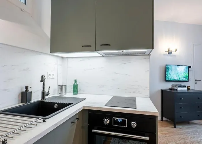 Charming - Heart Of Marais - * 파리